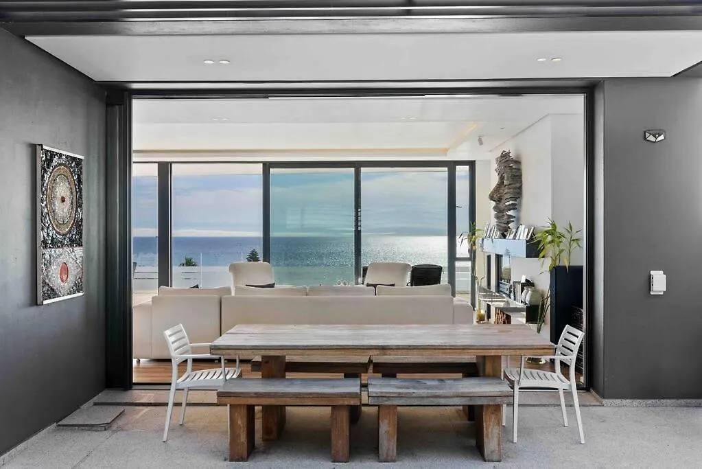 Villa In Bantry Bay Cape Town