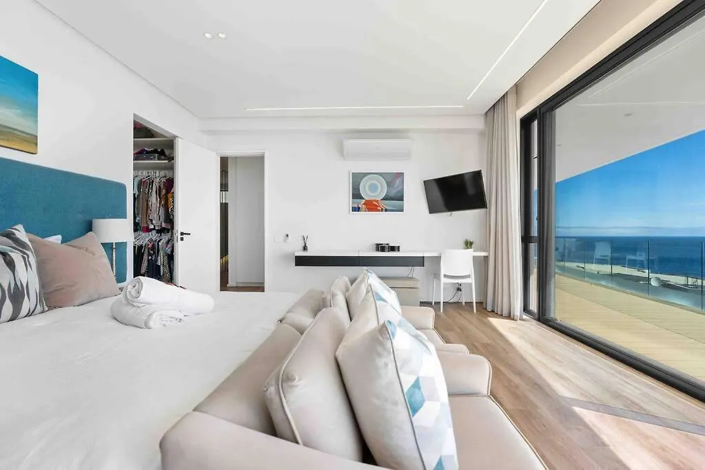 Villa In Bantry Bay Cape Town