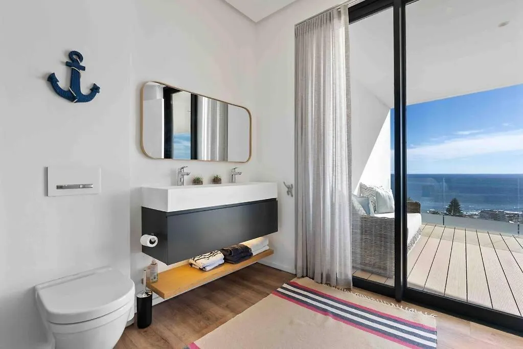 Villa In Bantry Bay Cape Town