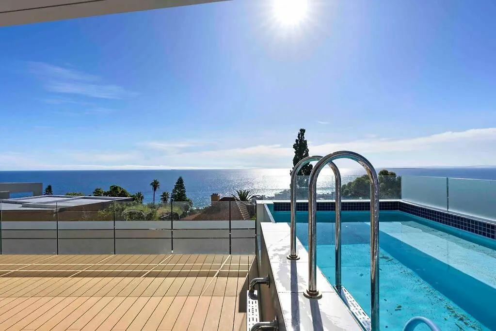 Villa In Bantry Bay Cape Town
