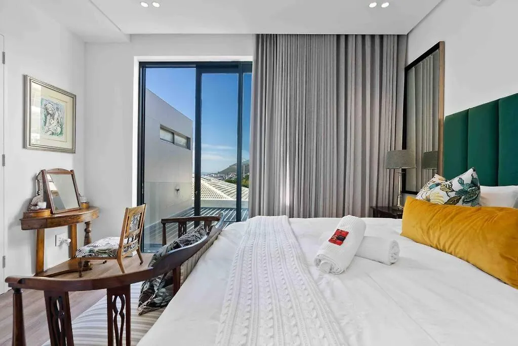 Villa In Bantry Bay Cape Town 0*,